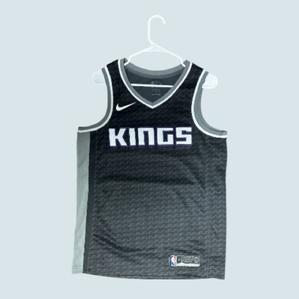 Nike Men's Black Kings Basketball Jersey Size 44 Medium